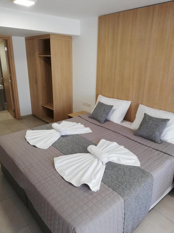 JOY Hotel Apts Agia Napa Exterior foto